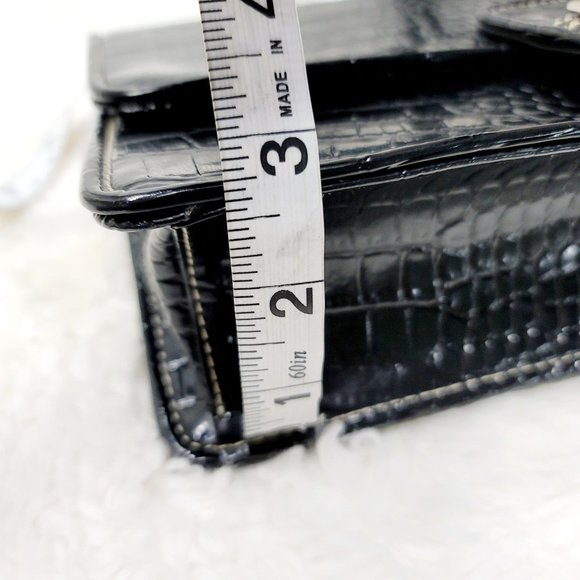 LIZ CLAIBORNE Faux Crocodile Shoulder/Handbag - Picture 7 of 15